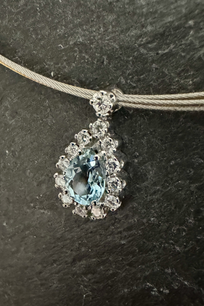 Aquamarin Anhänger 585 WG mit Brillant